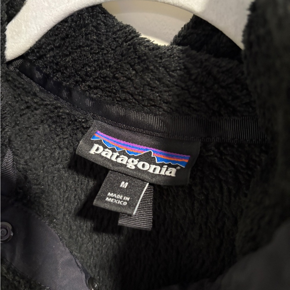 Patagonia Black Fleece Pullover - Picture 4 of 6